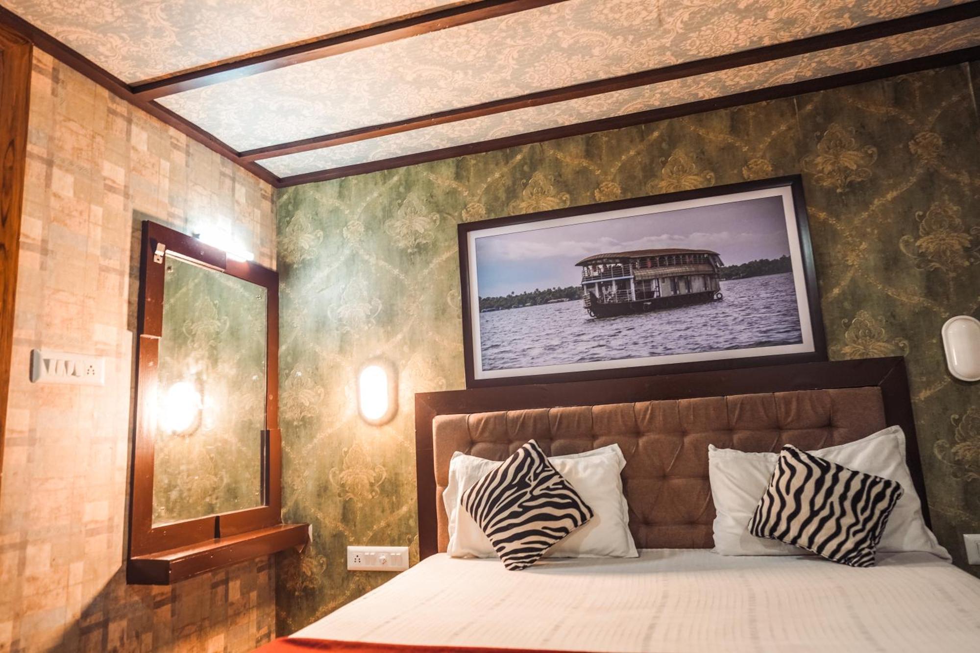 Venice Premium Houseboats Alleppey Alappuzha 外观 照片